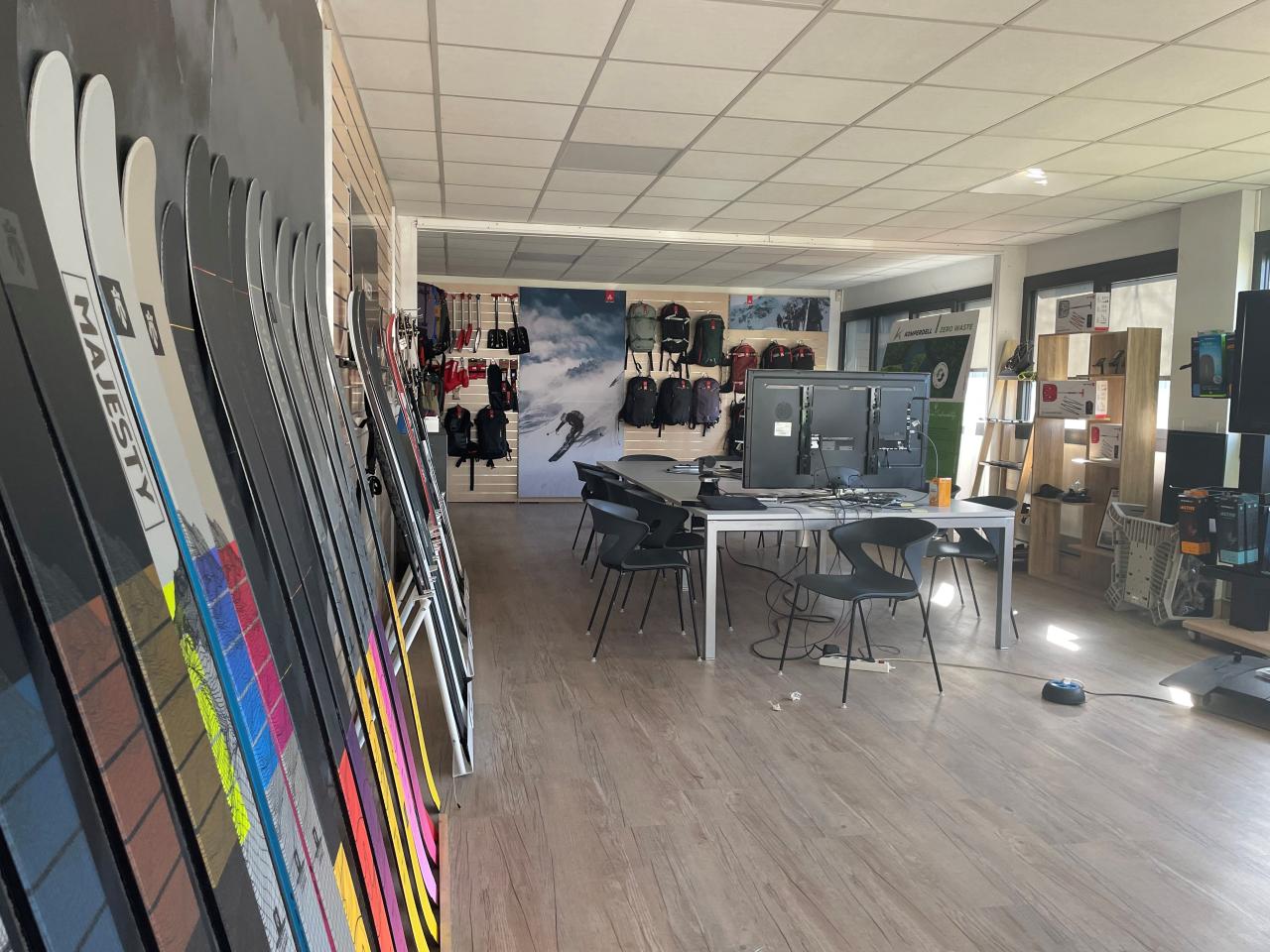 Bureau Annecy-le-Vieux 650m² Location bureau Annecy-le-Vieux Haute-Savoie OLBUR2531187 5